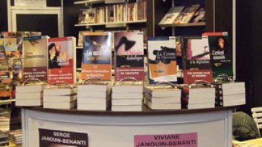 Six livres interdits au salon international d’Alger