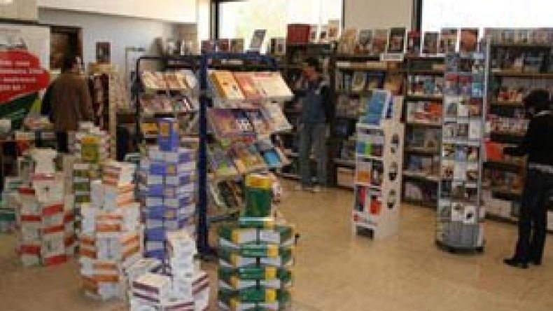 معرض الجزائر يصالح كتاب المهجر مع جمهورهم