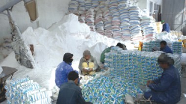 Counterfeiters dump the Algerian market with adulterated salt