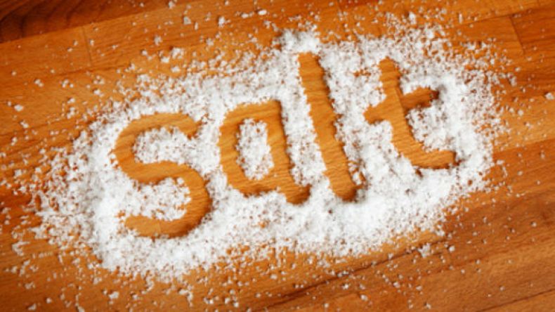 13 طريقة لاستعمال الملح في تنظيف البيت