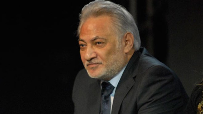 “لا نعترف بقوائم عار للفنانين..والإخوان سيسقطون مثل مبارك في الثورة الثانية”!