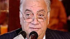 سمير زاهر يصعد الحرب النفسية ضد الخضر