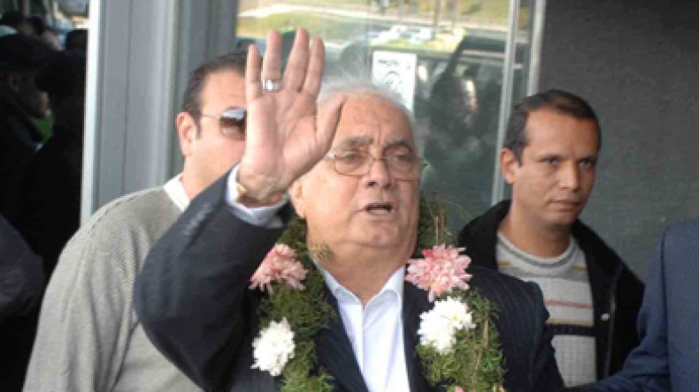 القضاء المصري يذبح زاهر وينهي مهامه على رأس اتحاد الكرة