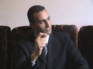 Le président du Conseil politique de l’opposition égyptienne à Echorouk : ” Le régime a procédé à la constitution de milices armées…L’armée n’interviendra pas pour sauver Moubarak”