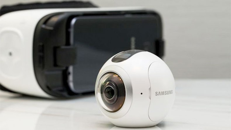 كاميرا بزاوية رؤية 360 درجة من سامسونغ وصور ثلاثية الأبعاد