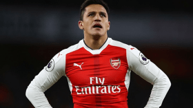 سانشيز يتمسك بشرطه للتجديد لأرسنال