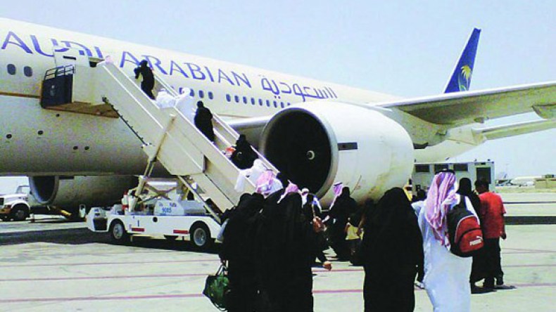 السعودية تسهّل سفر المرأة دون موافقة ولي أمرها