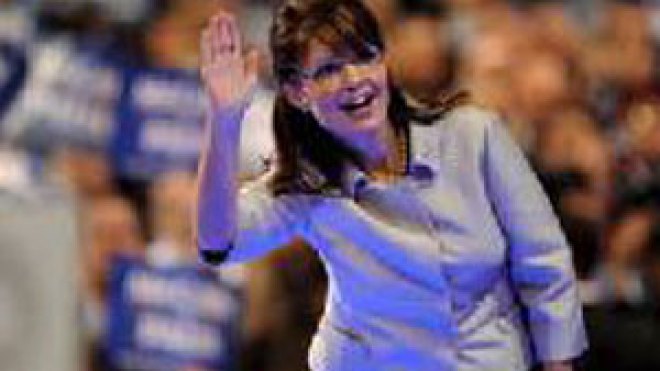 فيديو يظهر نائبة ماكين وهي في ضيافة مشعود