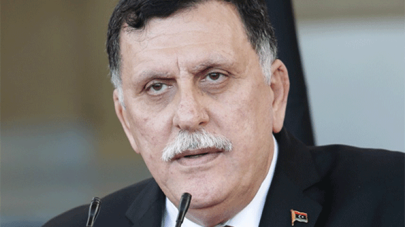 السراج طلب من الجزائر الضغط على مصر لسحب دعمها لحفتر