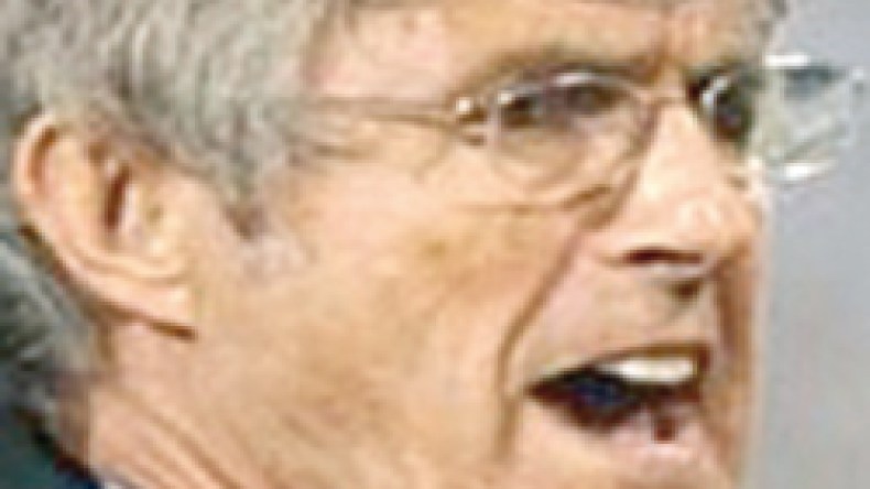 مواجهة  مصر  –  الجزائر  قمة  مفتوحة