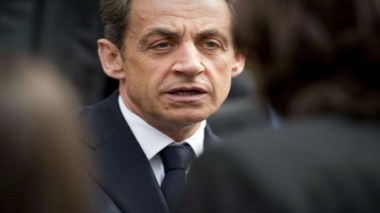 Sarkozy reconnaît la “responsabilité historique” de la France dans l'abandon  des harkis