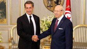ساركوزي يريد تسميم العلاقة بين الجزائر وتونس