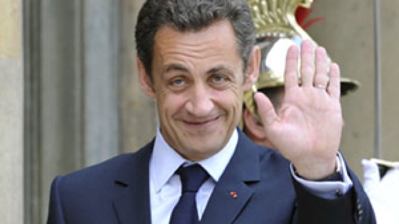 ساركوزي يواجه أولى العقبات أمام رئاسته الأوروبية