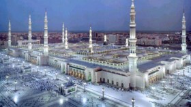 السعوديون يفرون إلى المدينة المنورة تضرعا وخيفة