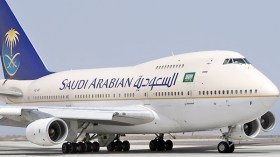 الخطوط السعودية تعود بـ 4 رحلات منتظمة أسبوعيا إلى الجزائر