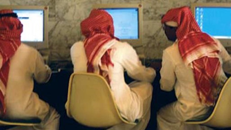 المصريون و السعوديون أكبر الزائرين للمواقع الإباحية لسنة 2013