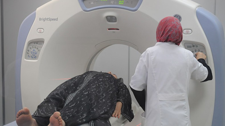 مريضات يرفضن التعري في أقسام التصوير بالأشعة..!