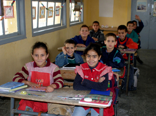 2008/2009 Academic year: Over 8 million pupils join on Saturday their school benches in Algeria
