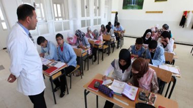 Schools do not have foreign language teachers in Algeria