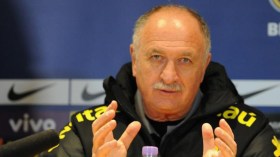 سكولاري مهدد بالإيقاف لمدة عامين