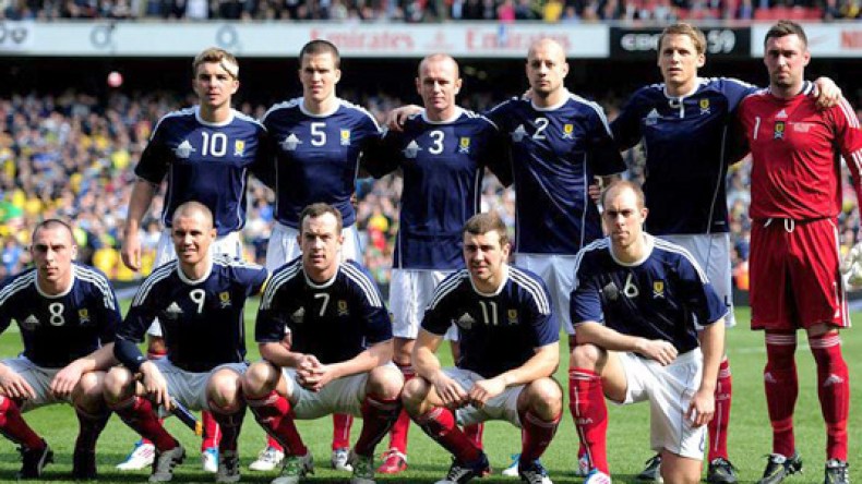 الفاف تريد برمجة مباراة ودية بين “الخضر” واسكتلندا