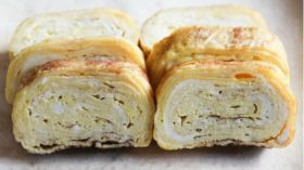 طبخ البيض في اليابان.. شاهد واستمتع!