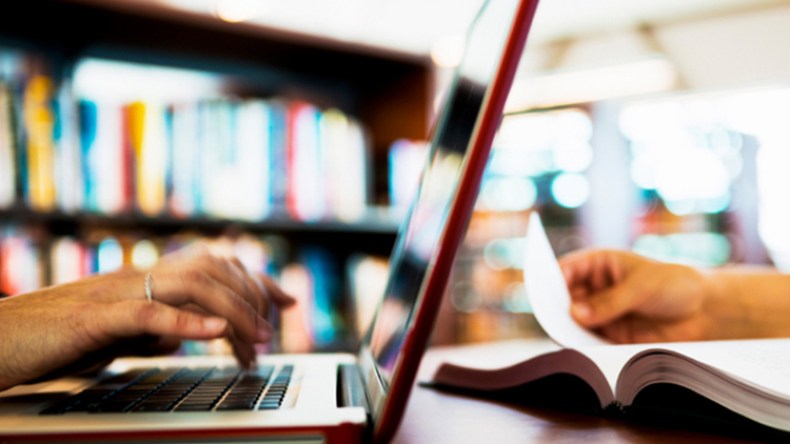 أكاديمية العِلـم المُـتَأَنّي