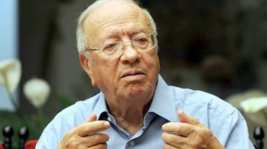 Tunisia President Handle Angry Algerians