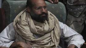 سيف الإسلام القذافي يعيش حياة مترفة بالسجن قبل محاكمته
