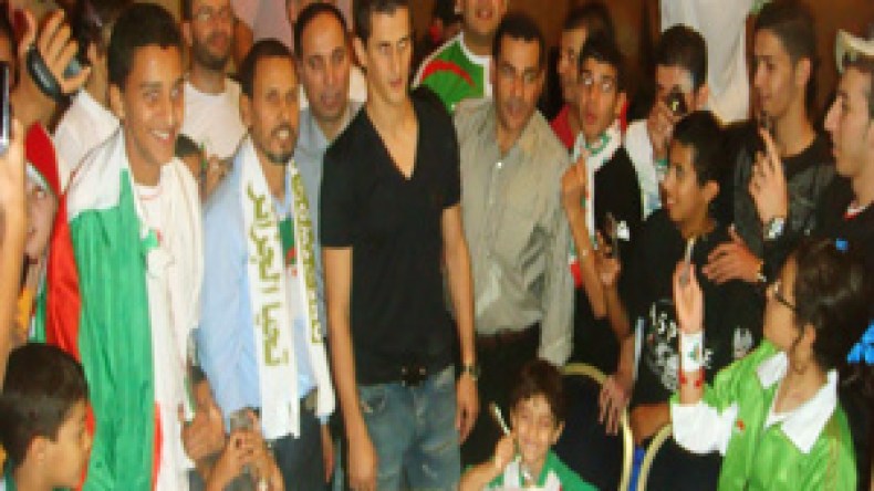 حفل ضخم لصايفي بالخور القطرية