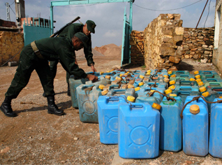 Algeria: Attempt to smuggle 200,000 oil fuel litres to Tunisia foiled