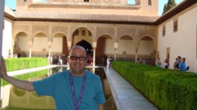 سكار يكشف: “سأعود قريبا في عمل جديد عن الجزائر”