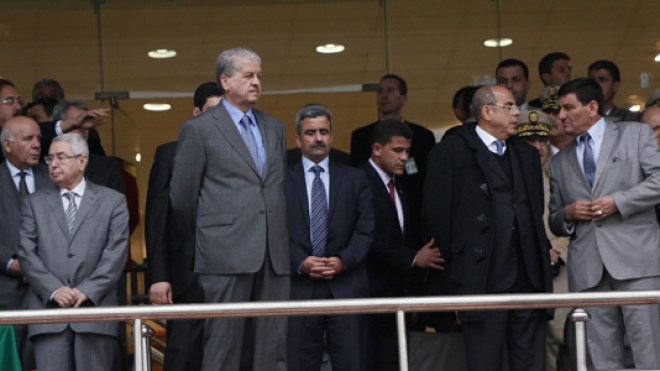 سلال يلتقي لاعبي المنتخب الوطني هذا الخميس بسيدي موسى