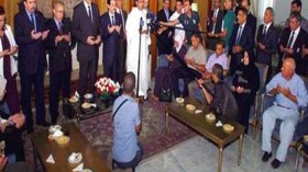 سلال يعزي عائلات ضحايا سقوط الطائرة