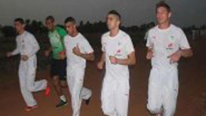 Eliminatoires CAN-2013 : séance de décrassage pour la sélection algérienne à Banjul