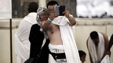 Nouvelle fatwa : Le Selfie est « Haram » !