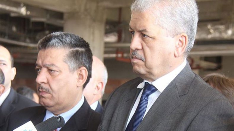 الحكومة أمضت أسبوعا أسود بسبب انهيار سعر البرميل