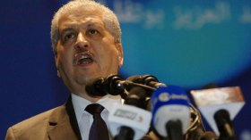 سلال: نحن نحبك أيتها المعارضة