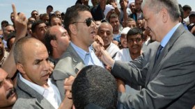 سلال يختتم زيارته لتندوف بلقاء موسع مع المجتمع المدني