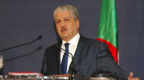 سلال يستقبل “الخضر” بجنان الميثاق نيابة عن بوتفليقة