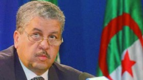 سلال: “لا حاجة لمجلس الوزراء حاليا والتنسيق جار مع الرئيس”
