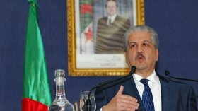 الأفلان “يسترجع” الحكومة