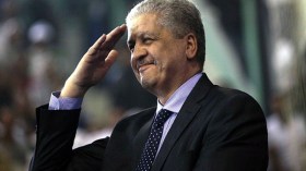 سلال: على الشعب أن يطمئنّ لأننا متحكمون في الأوضاع