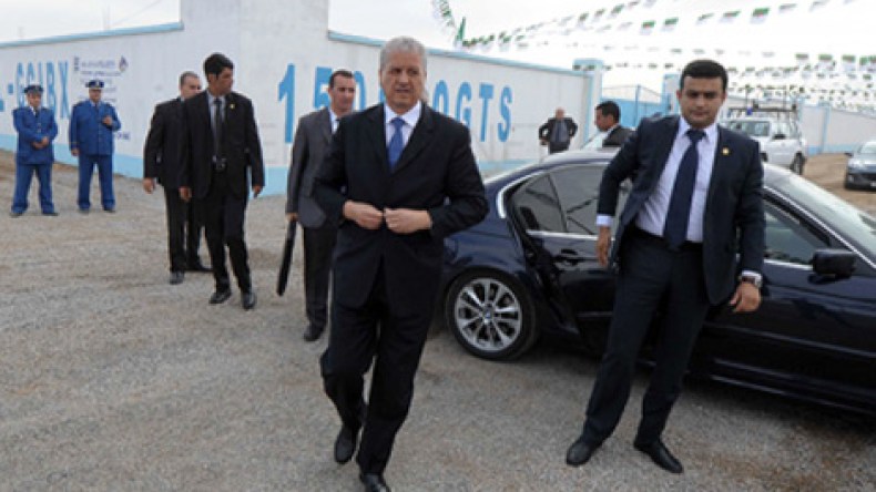 أولمبي الشلف يستفيد من ملعب كبير مغطى ومسبح أولمبي