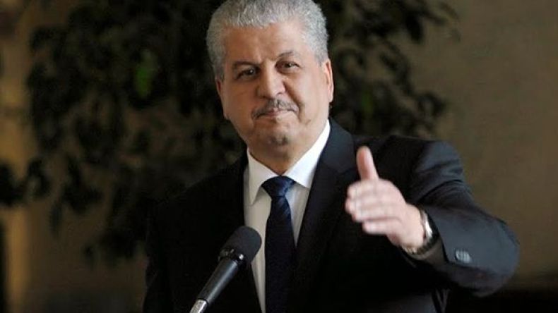 سلاّل: بوتفليقة لم يغادر البلاد مؤخّرا للعلاج وهو الذي يقود الجزائر