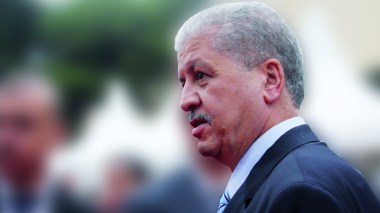 لسان سلال يخونه مرة أخرى