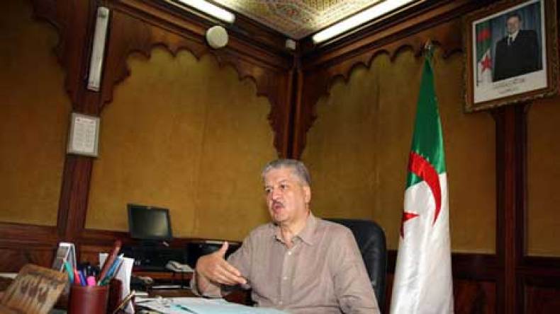 ممثل الأعيان المزابيين يلتقي الوزير الأول في العاصمة
