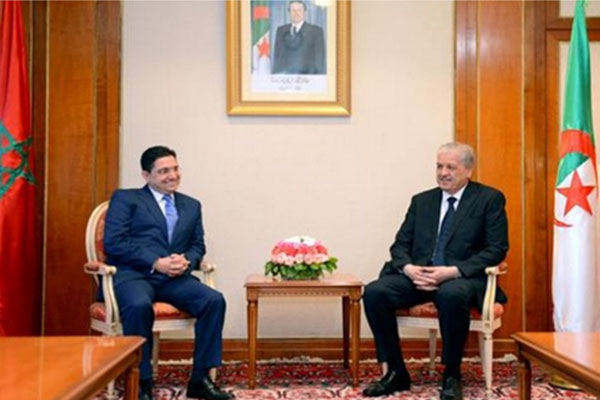 Sellal reçoit l'envoyé spécial du Roi Mohamed VI