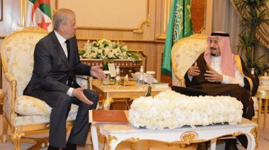 Sellal aux Saoudiens: « Les Algériens défendront les Lieux Saints de l’Islam »