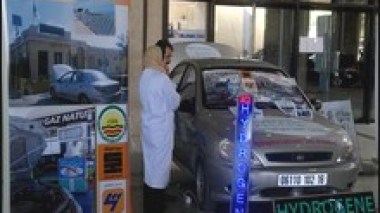 “La chimie et ses applications industrielles”  : thème de la 2e Semaine nationale de la recherche scientifique